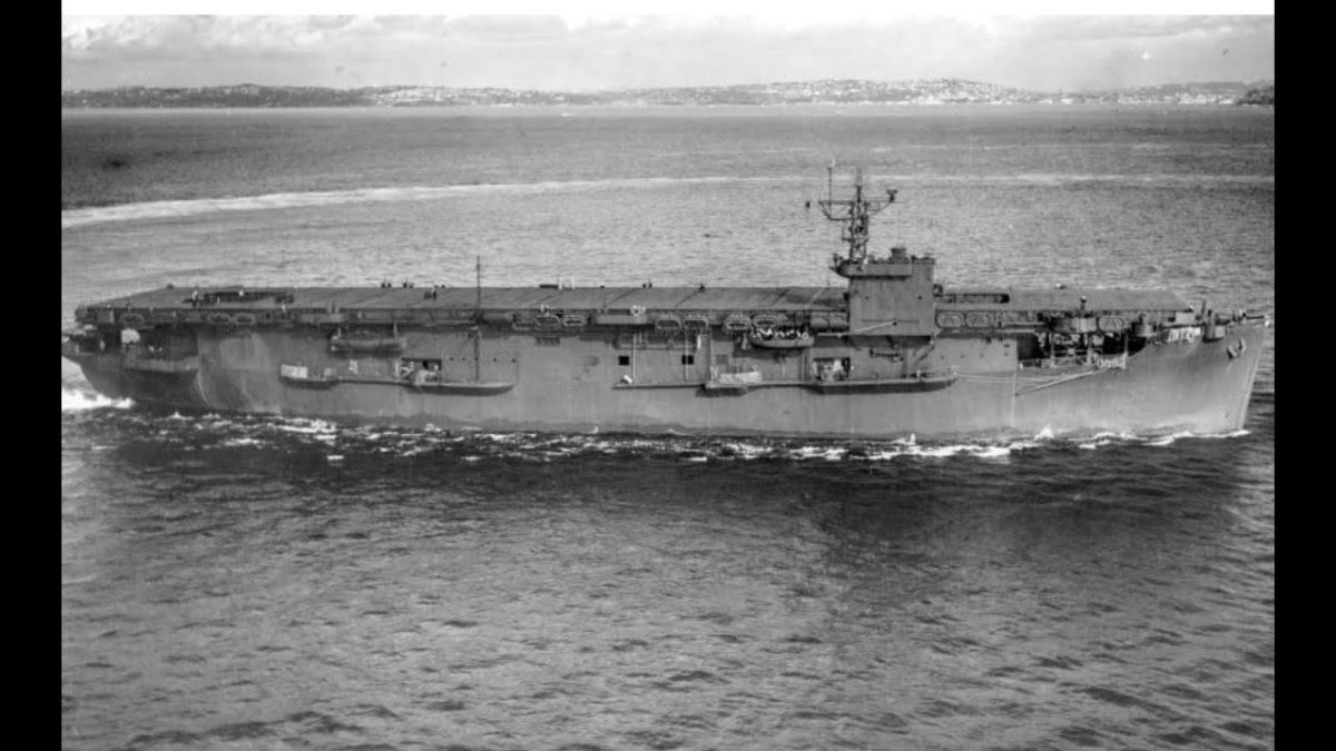 Эскортный авианосец Боуг