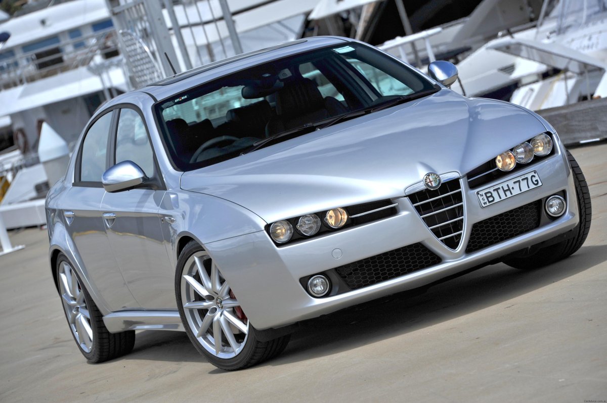 Альфа Ромео 159