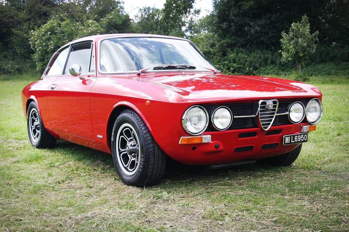 Alfa Romeo 2000