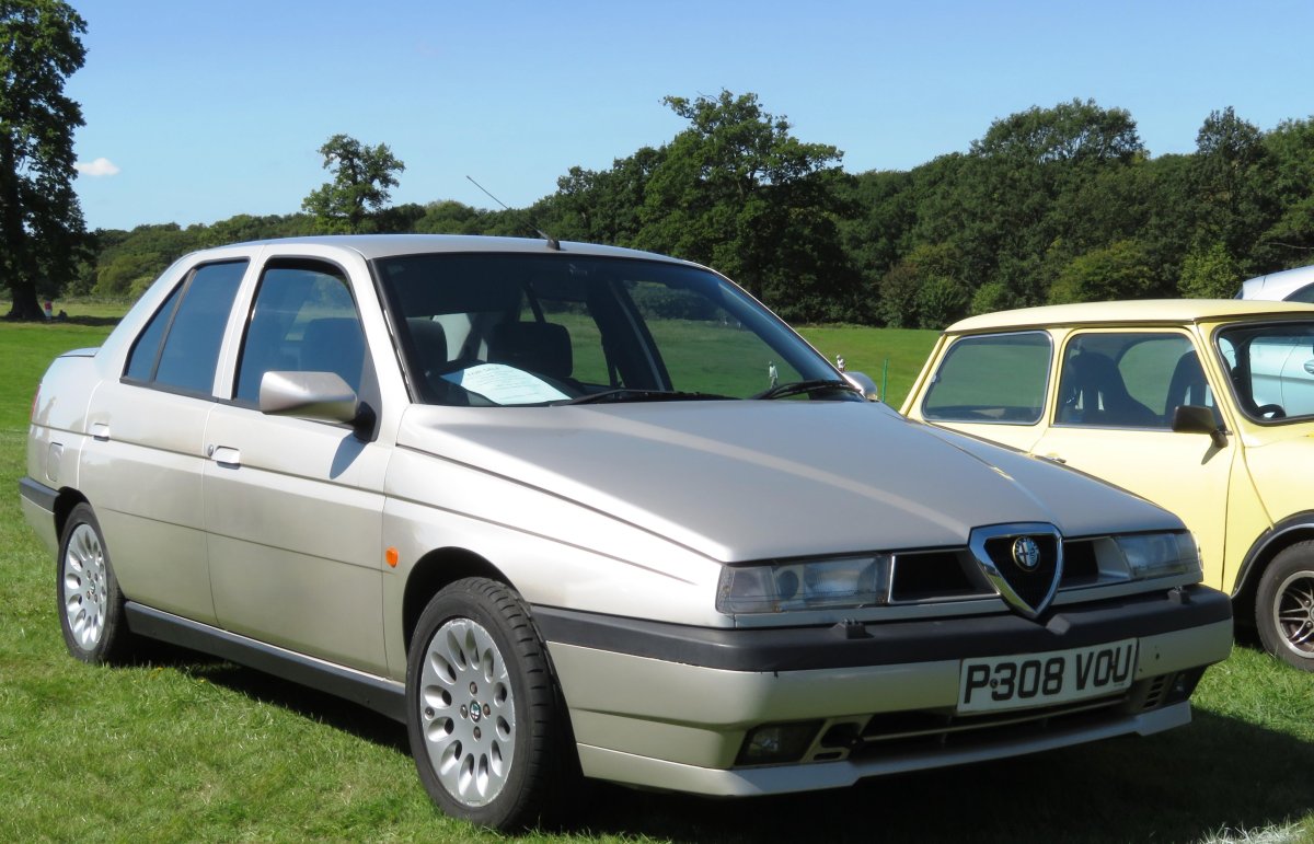 Альфа Ромео 155 универсал