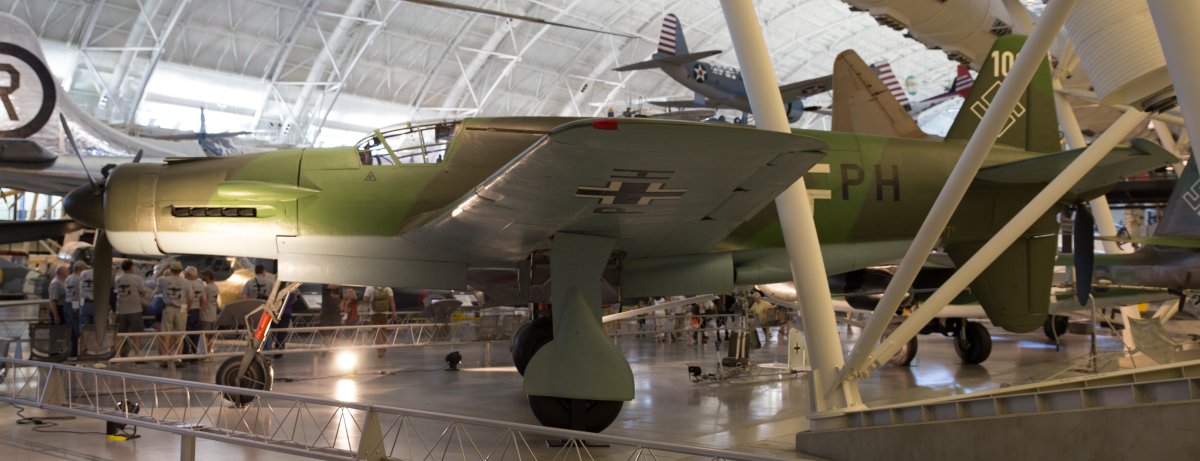 Dornier do 335 вертикальное фото