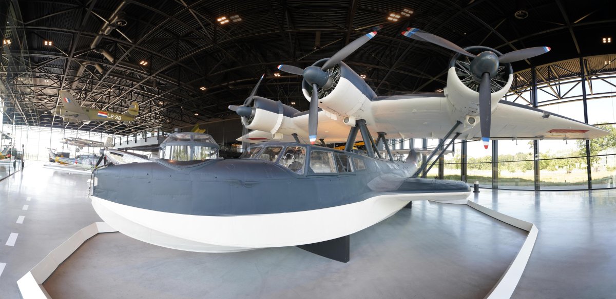 Dornier do 24 Interior