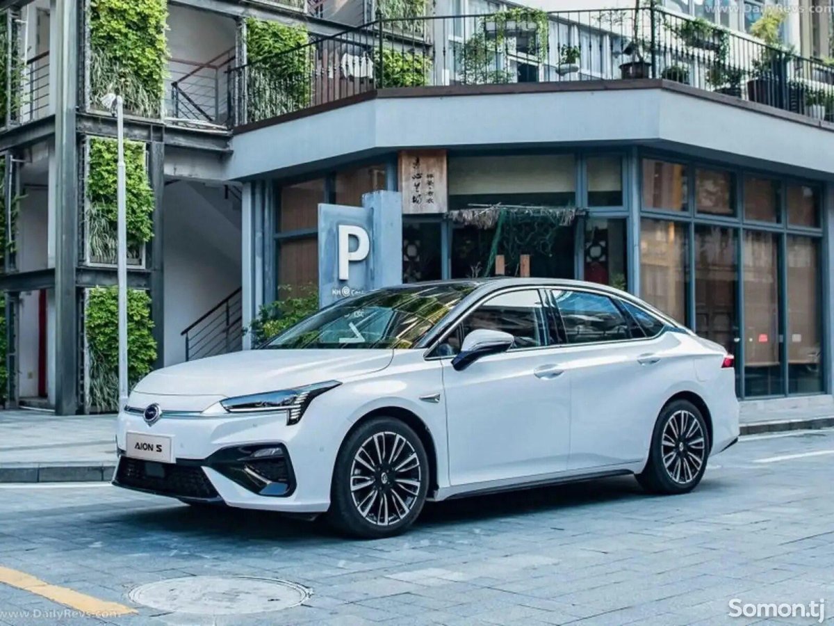 Электромобиль GAC Aion s