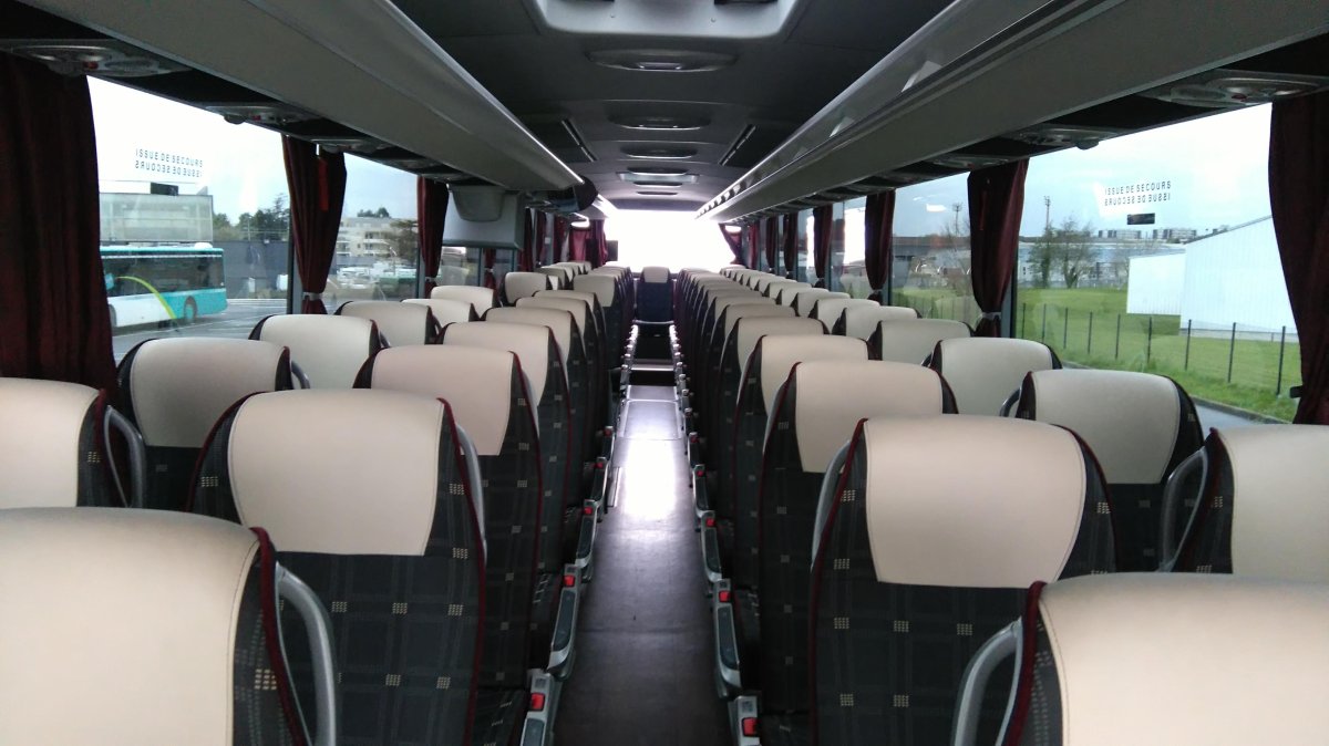 Mercedes Benz Tourismo салон