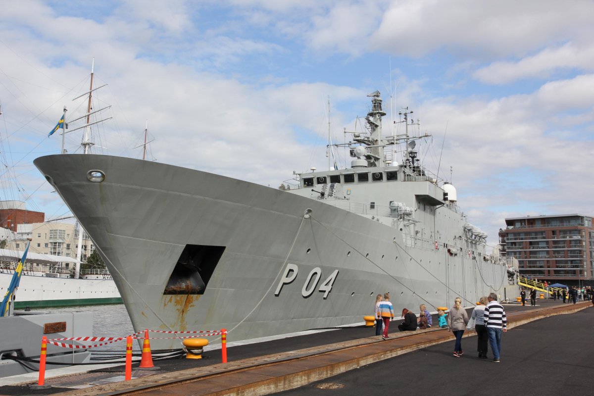 Корабль Швеции HMS Carlskrona