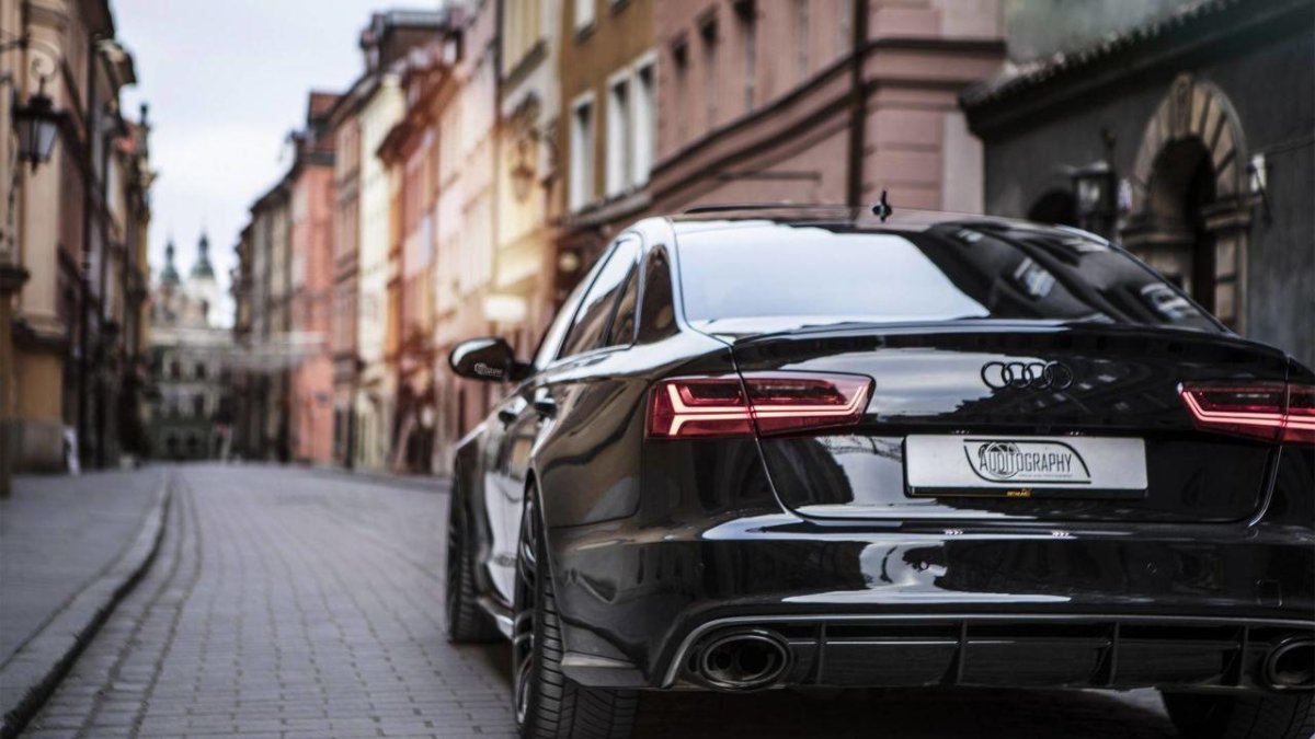Audi rs6 sedan
