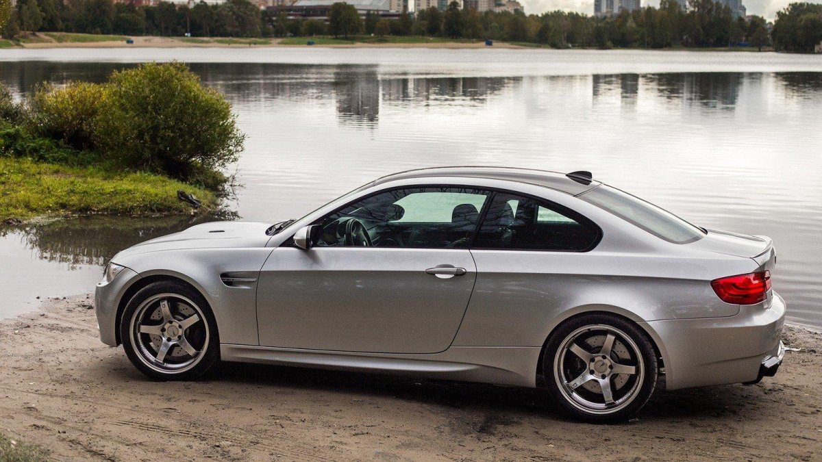 БМВ е92 купе