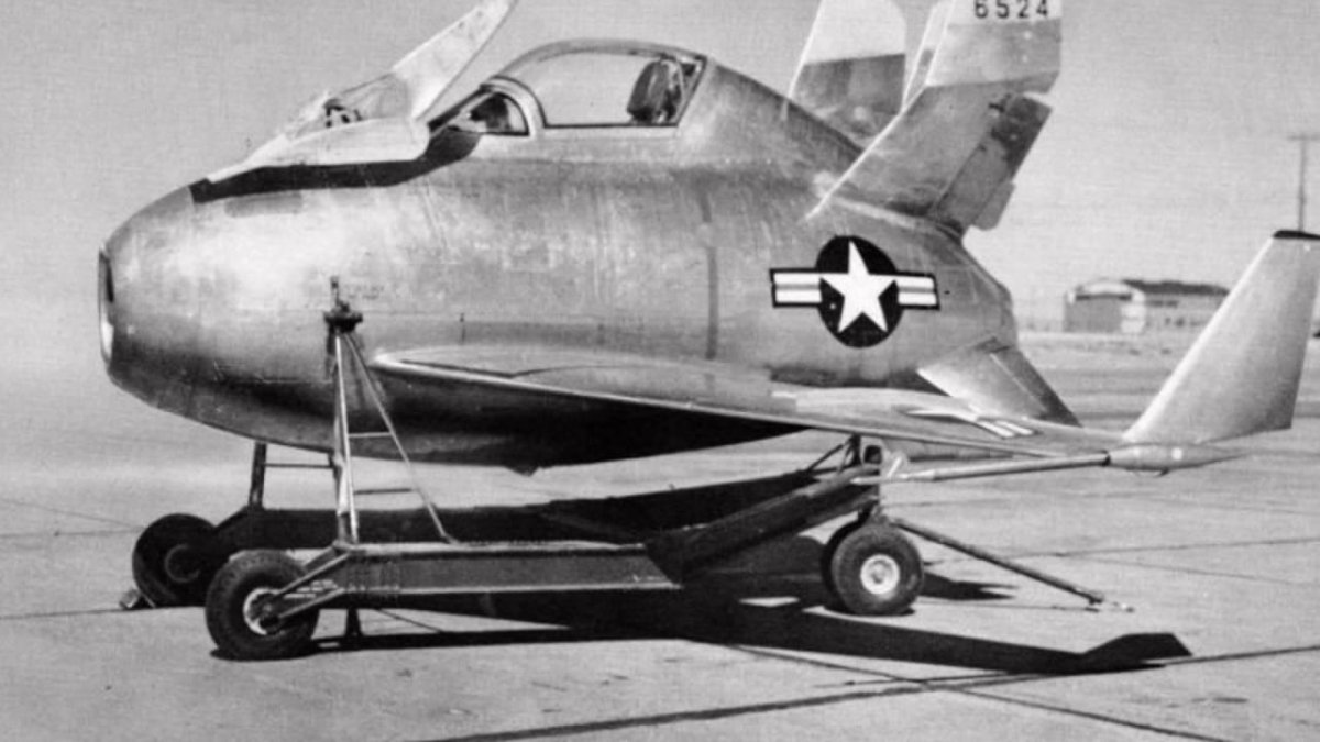 MCDONNELL XF-85 Goblin