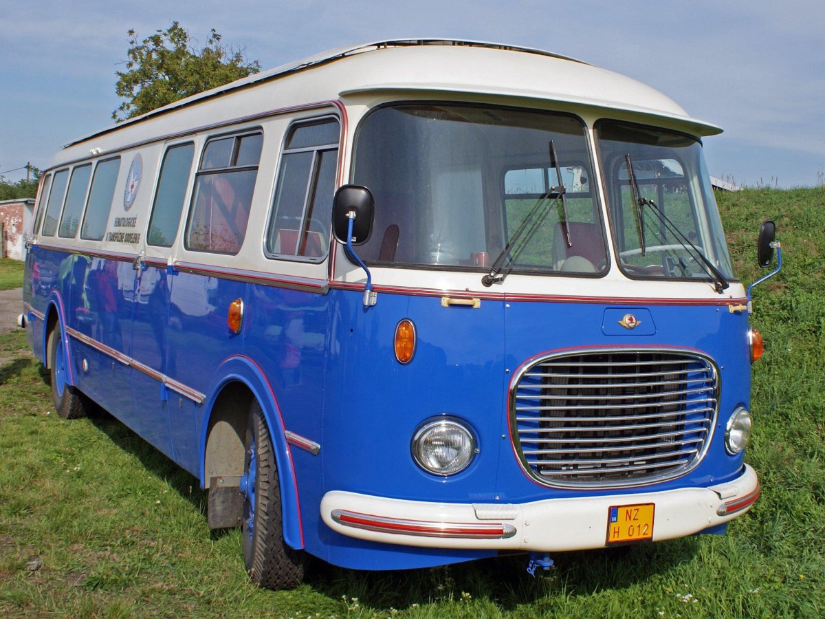 Старые автобусы Шкода