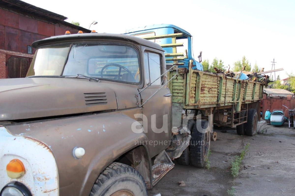 ЗИЛ 130 С полуприцепом самосвалом