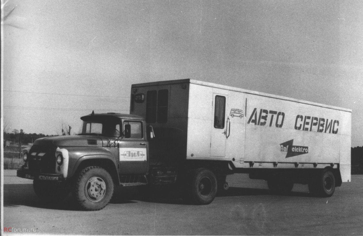 ЗИЛ-130в1 седельный тягач