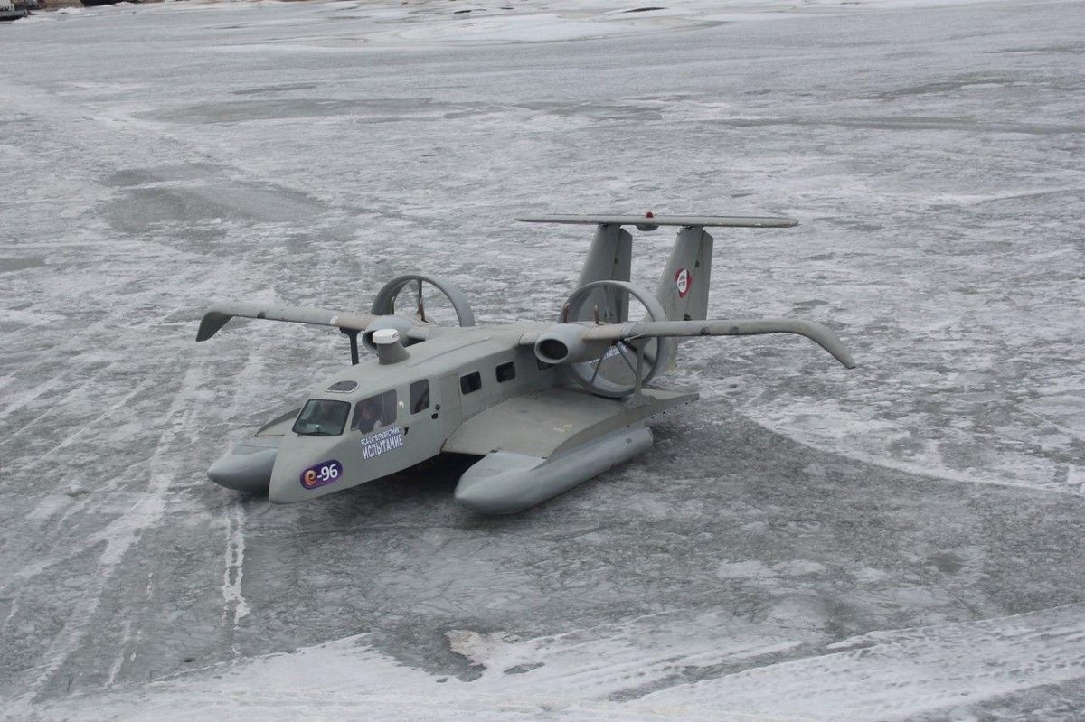 Экраноплан Буревестник-24