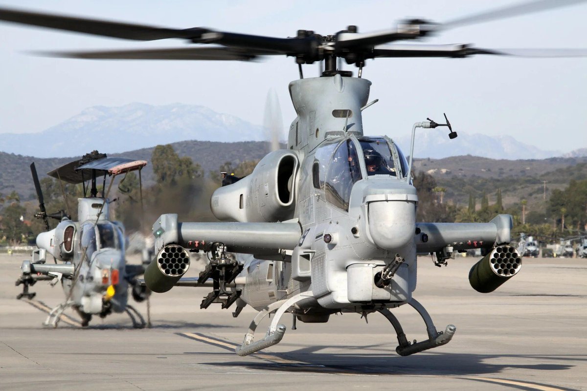 Ah-1z Cobra
