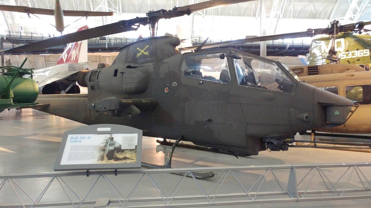 Bell Ah-1f Cobra