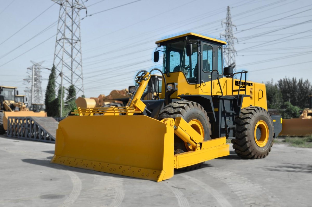 Колесный бульдозер Коматсу