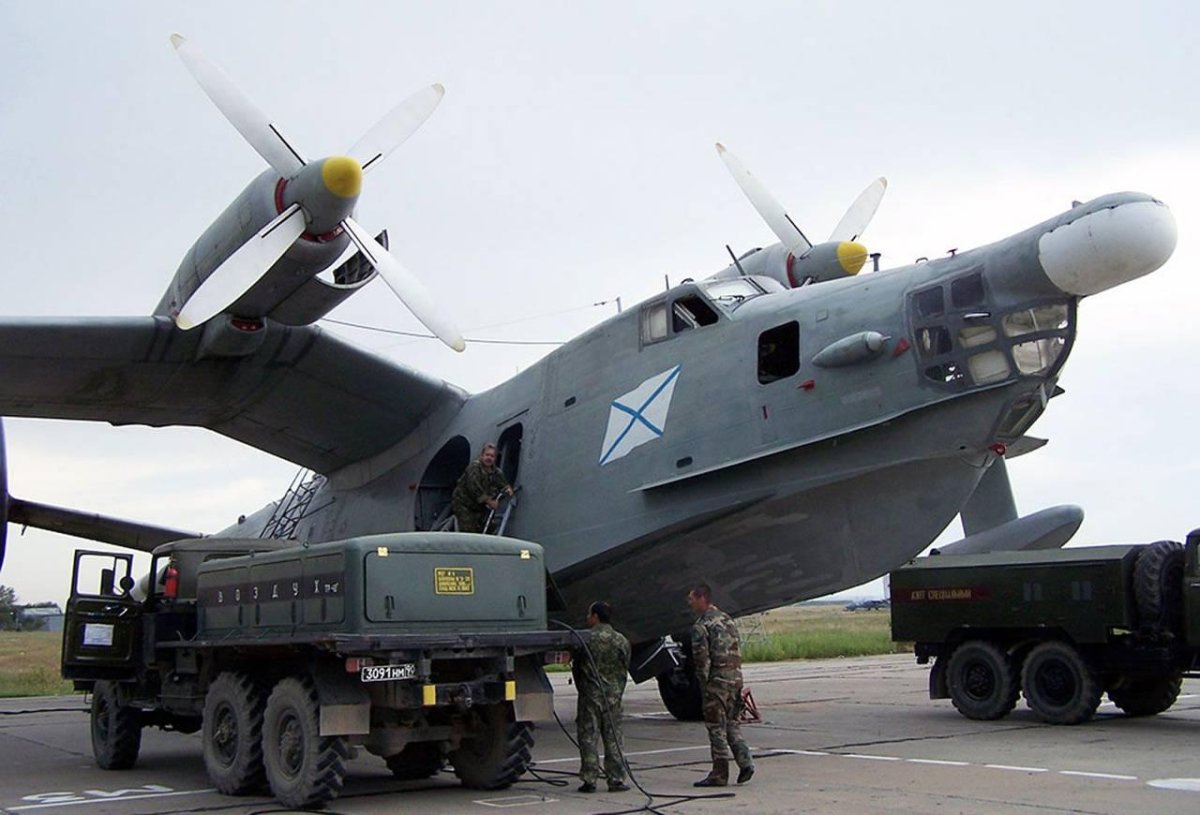 Самолётов-амфибий бе-12 «Чайка»