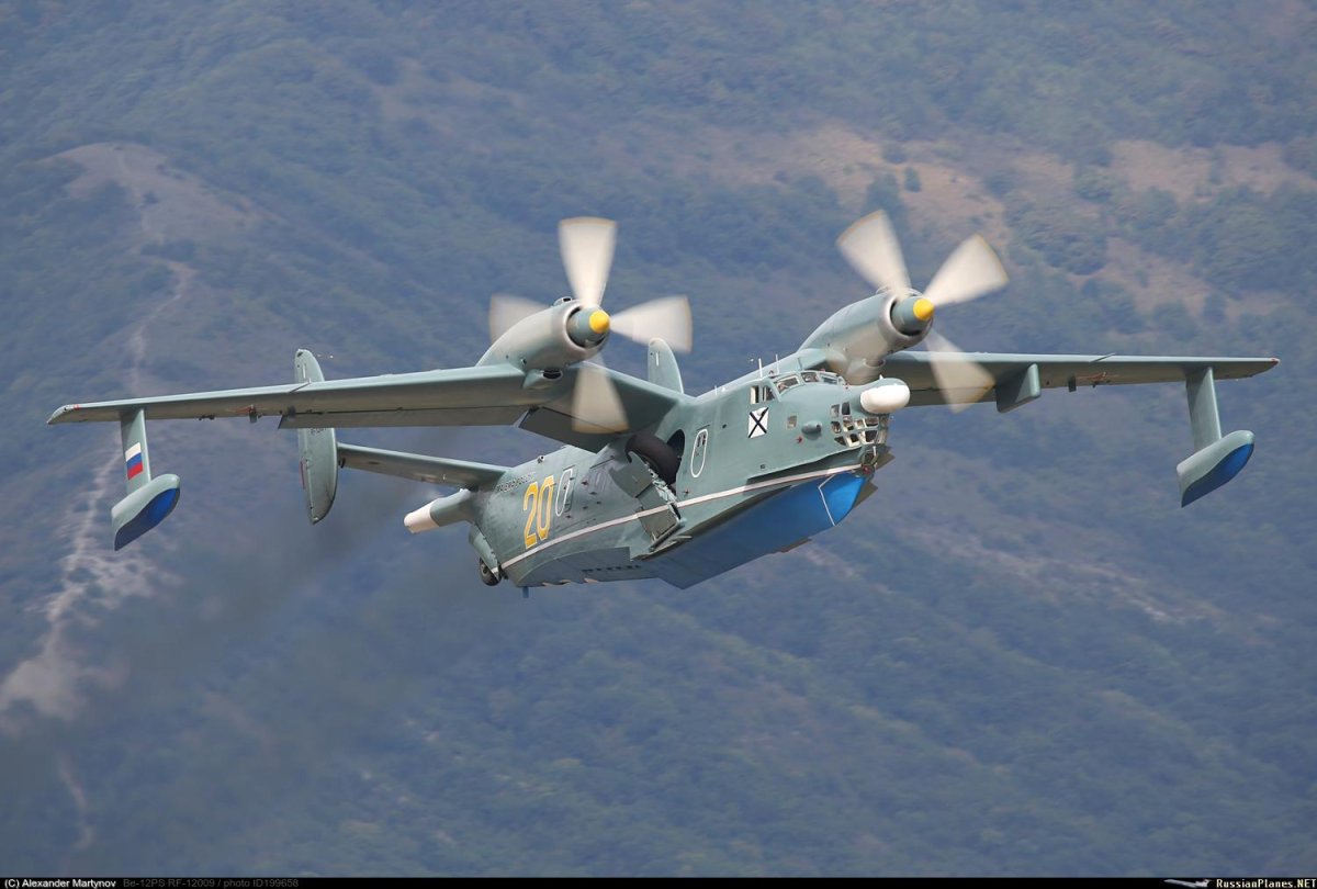 Самолётов-амфибий бе-12 «Чайка»