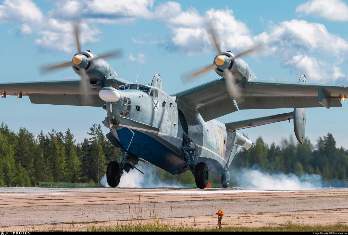 Бериев бе-16