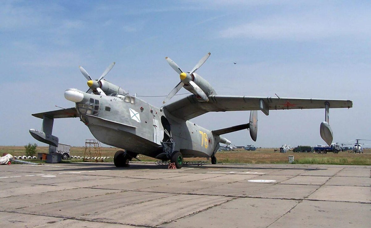 Гидросамолет бе 12 Чайка