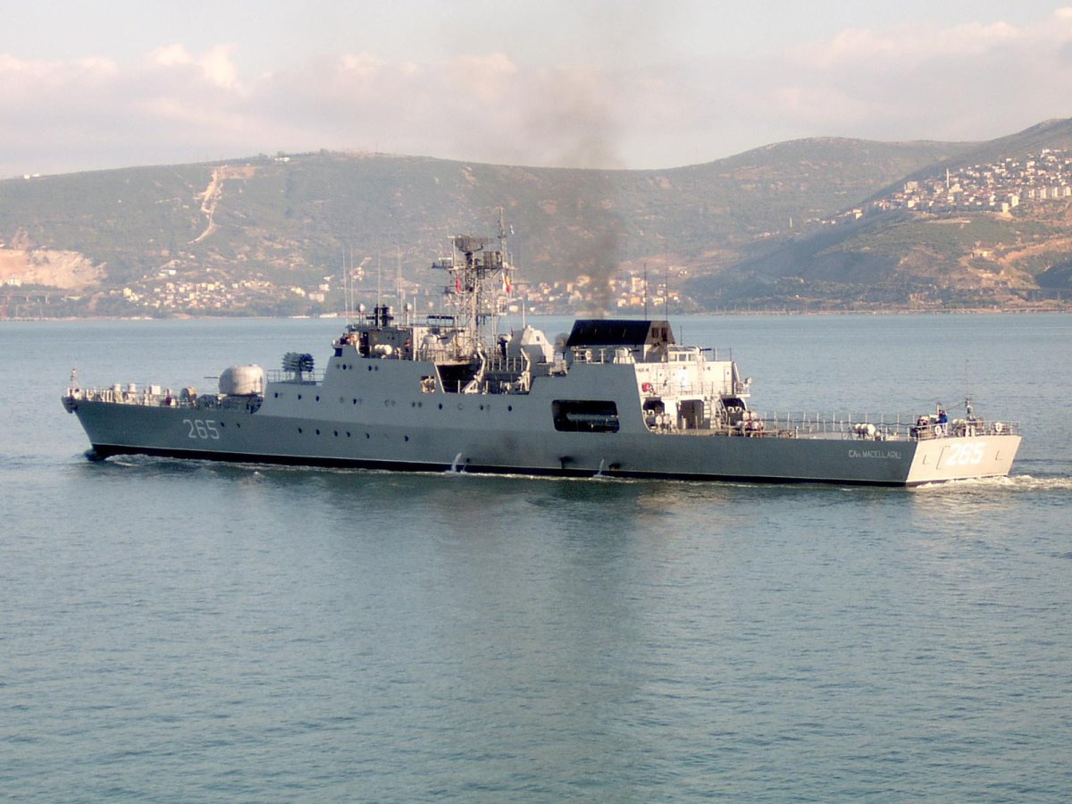 Корвет проекта 1048