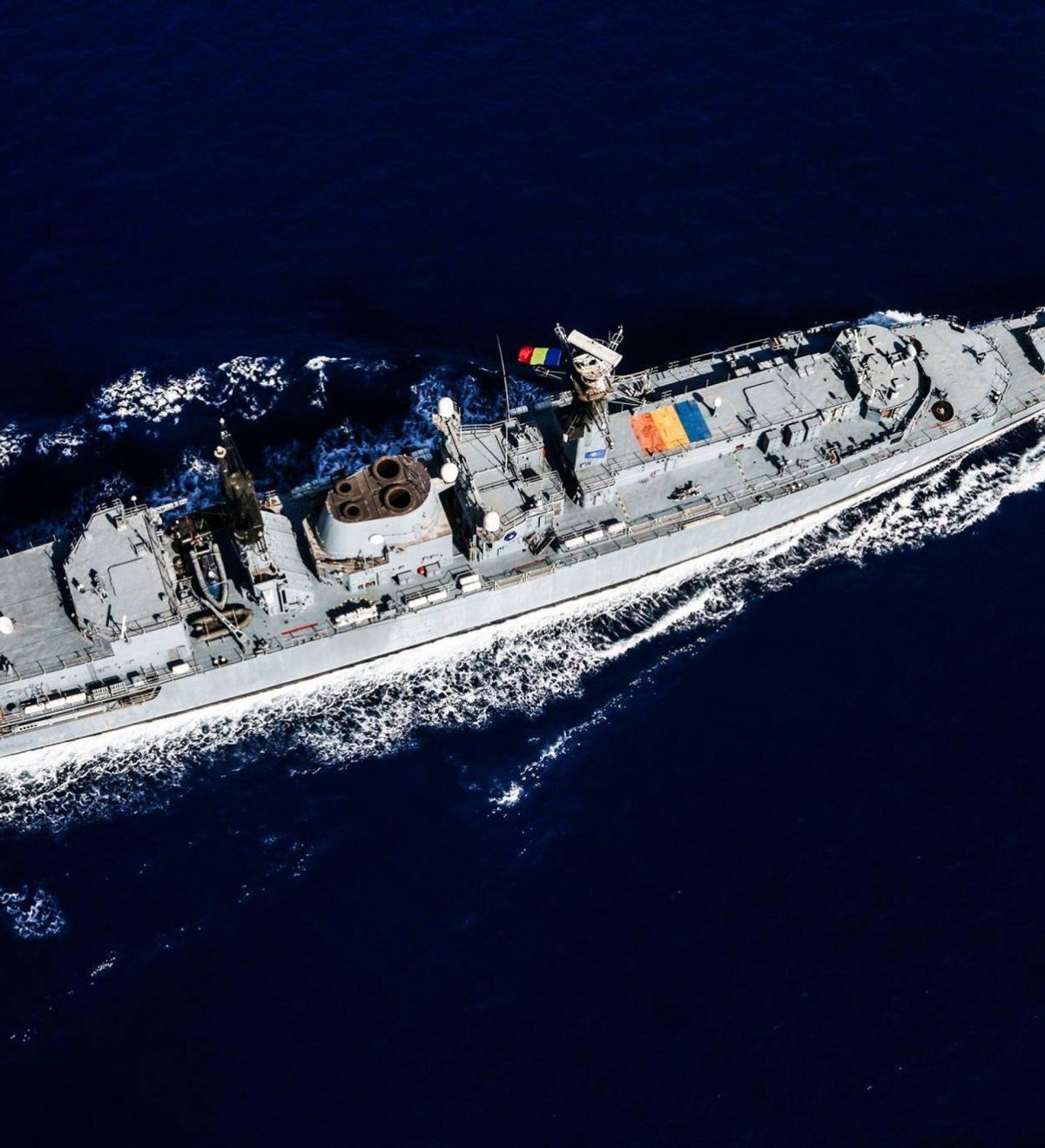 Военный корабль Посейдон