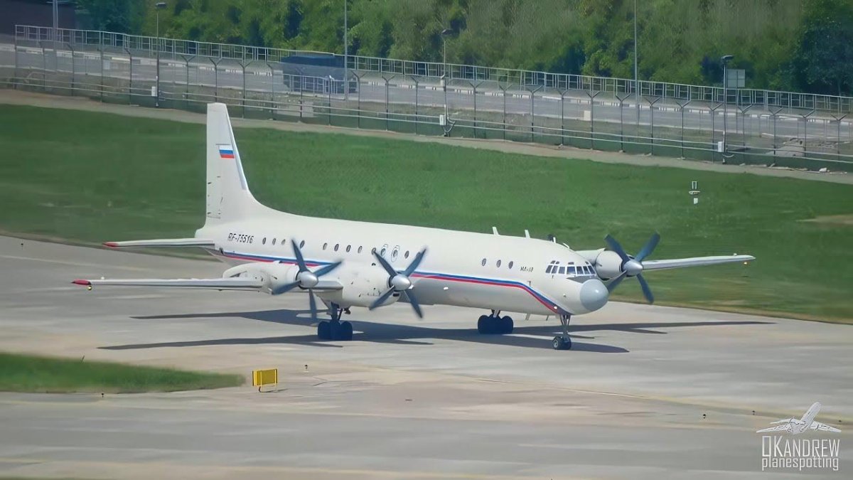 Ил 18 на взлете