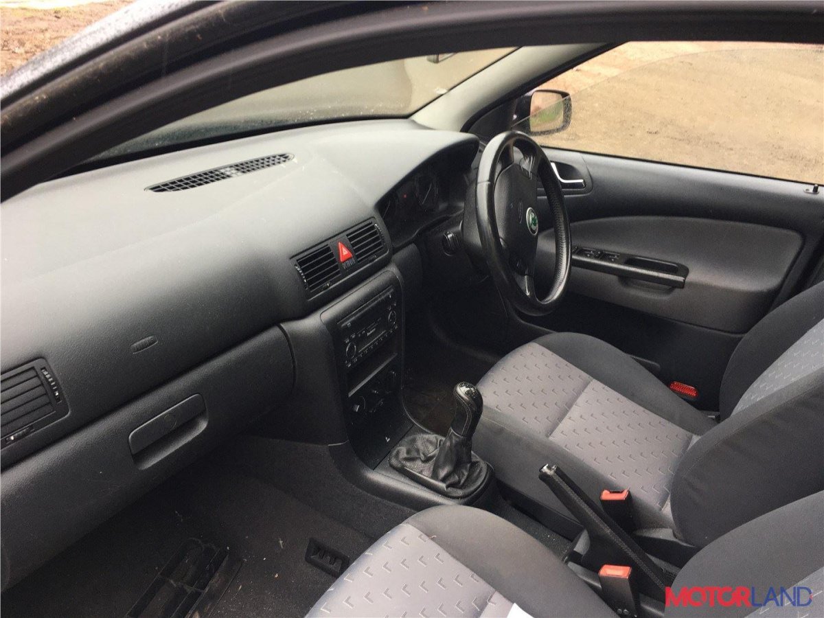 Октавия а4 салон