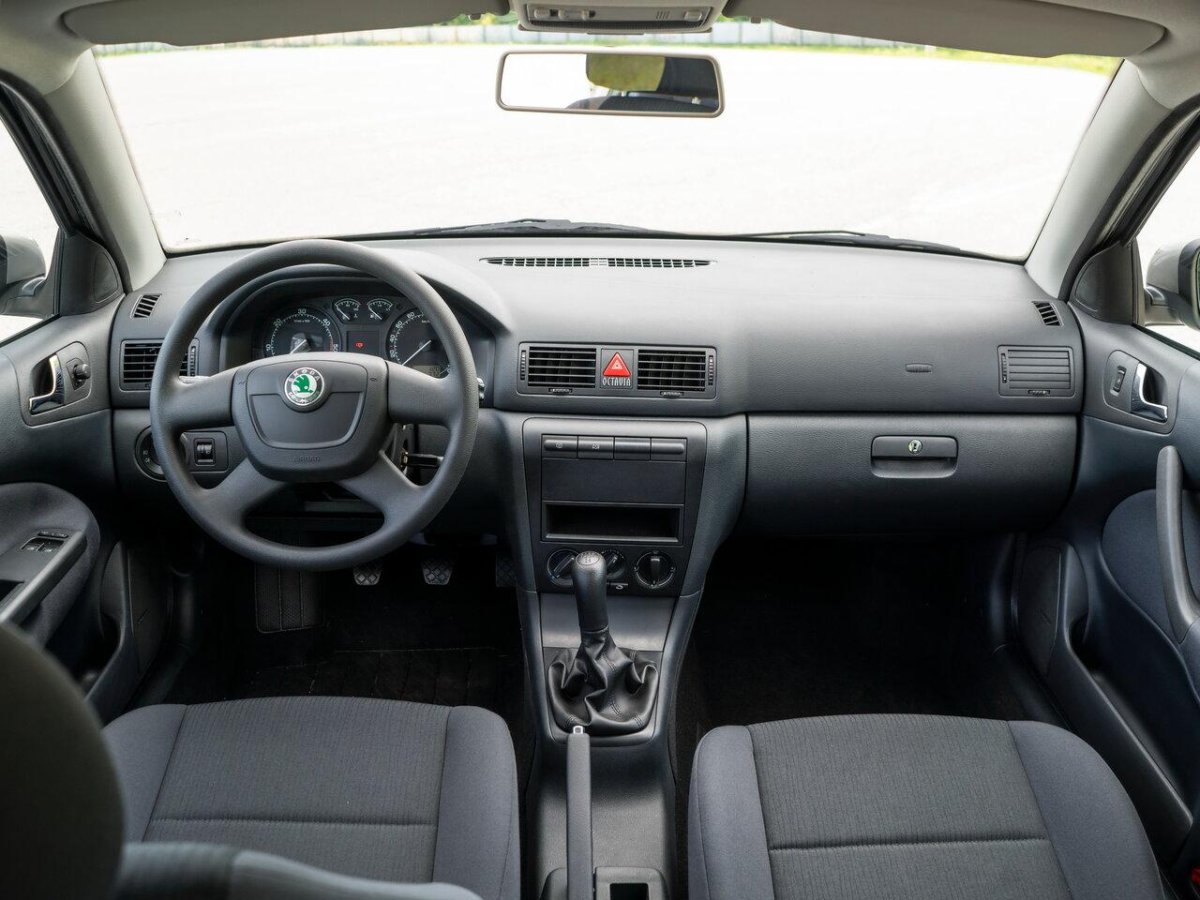 Škoda Octavia Tour 2008 салон
