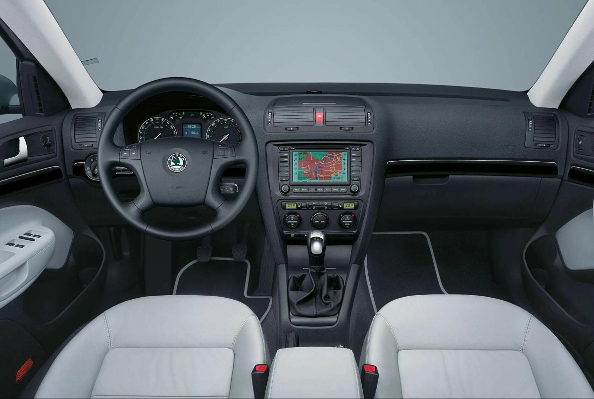 Шкода Октавия 2006