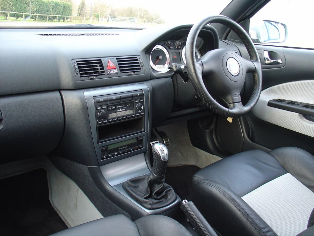 Skoda Octavia a4 Tour