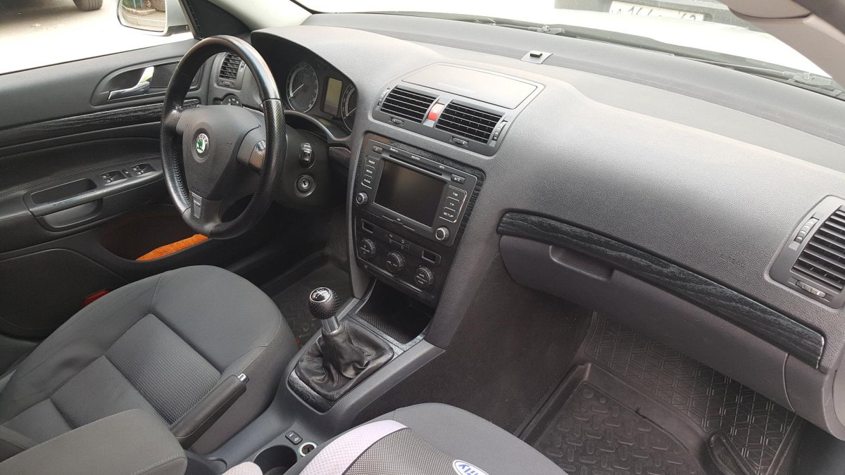 Skoda Octavia Tour 2008 салон