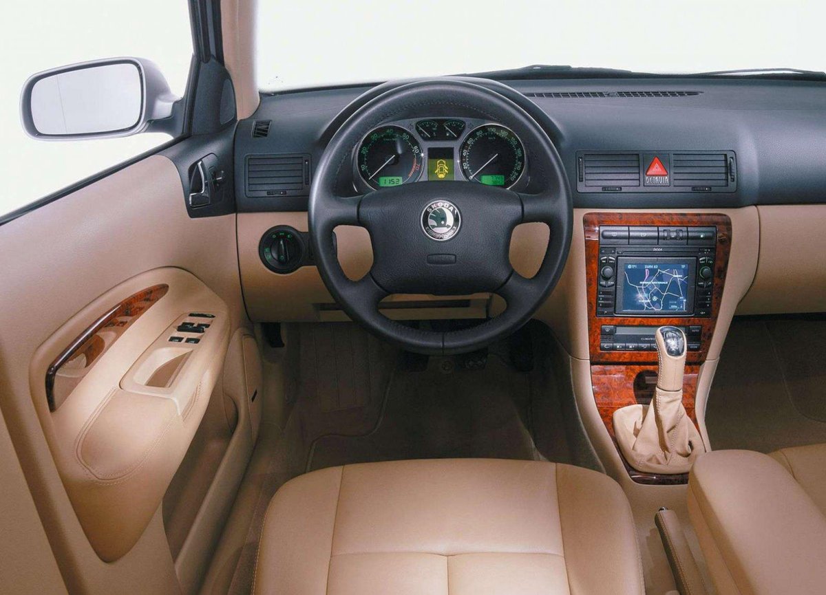 Skoda Octavia a4 салон