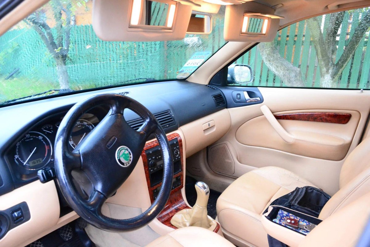 Skoda Octavia mk1 салон