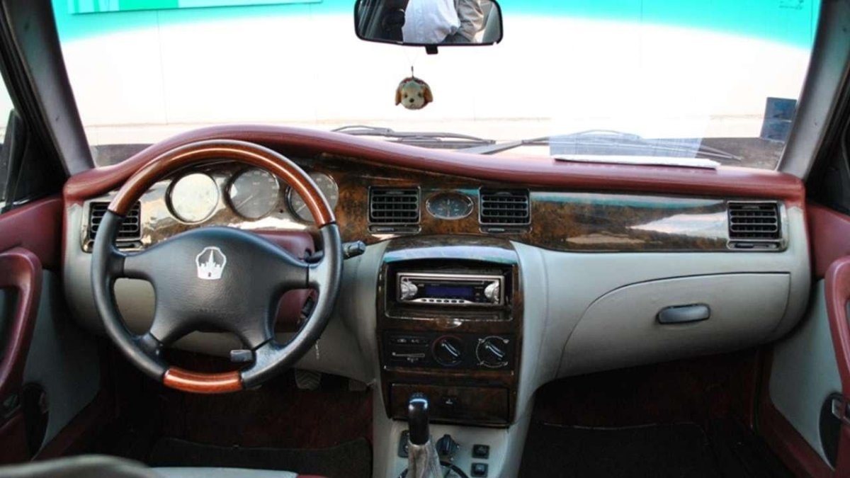 Тойота дуэт 2000 салон