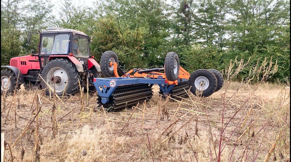 Каток-измельчитель ножевой “Sirius”