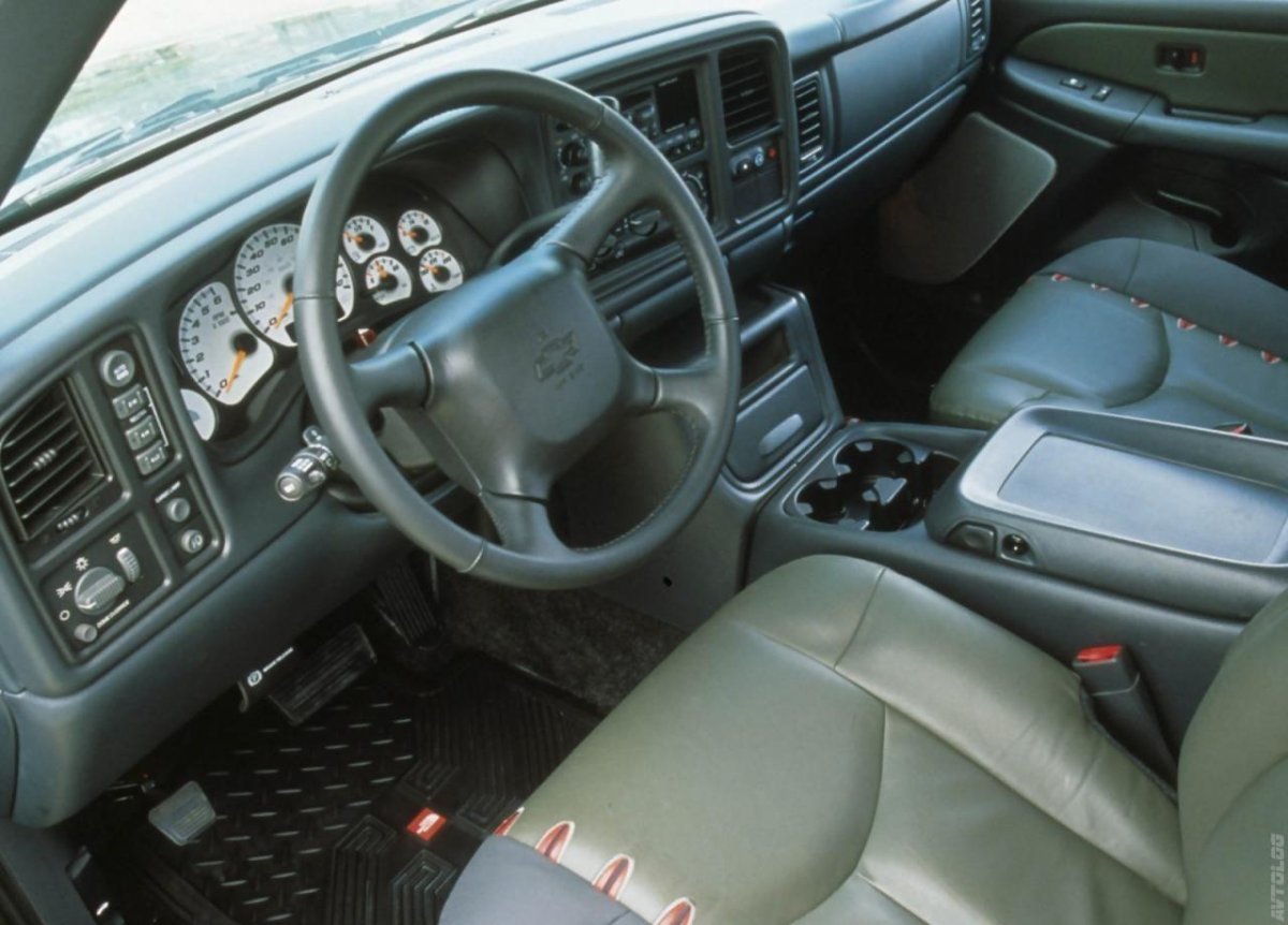 Chevrolet Avalanche 2001