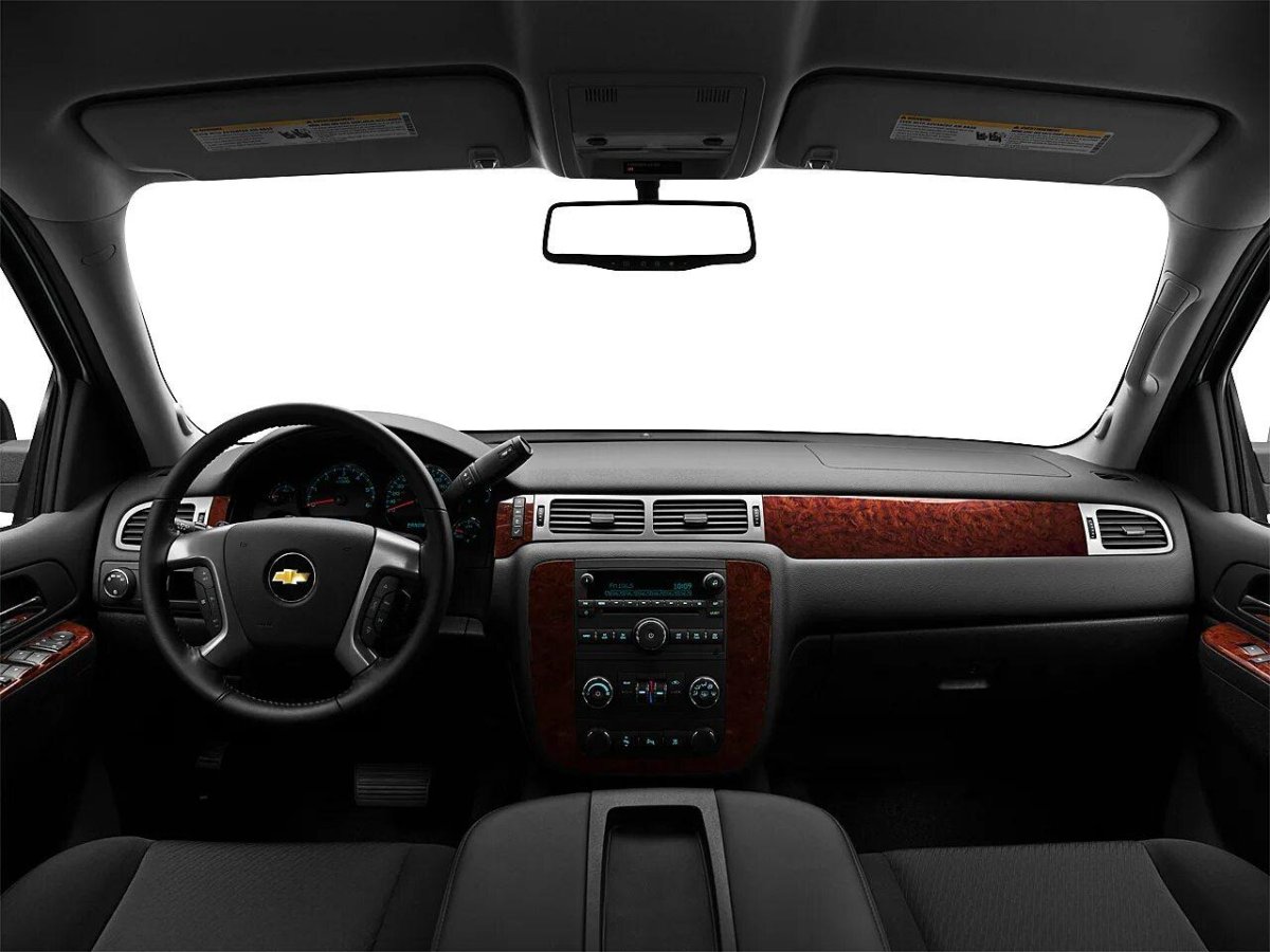 Chevrolet Tahoe 2012 салон