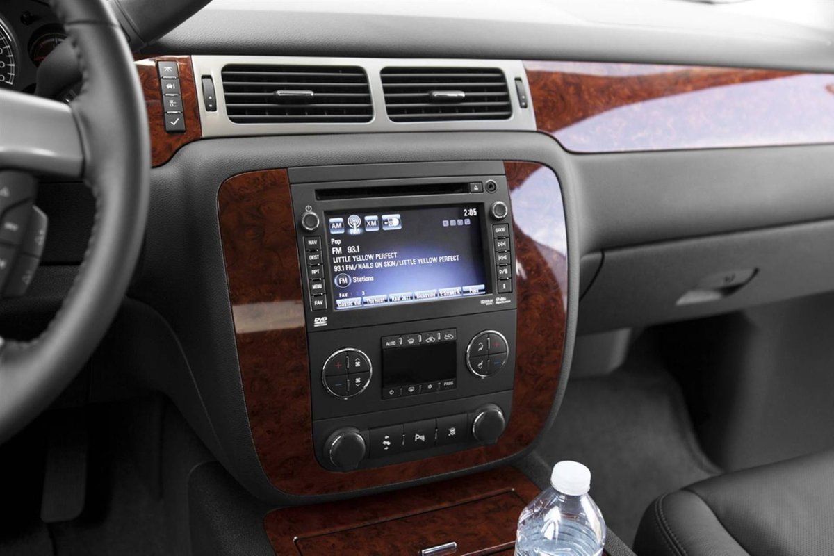 Chevrolet Avalanche интерьер