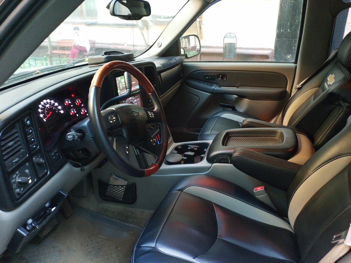 Шевроле Тахо 840 салон