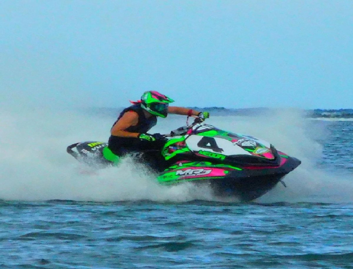 Летающий Аквабайк