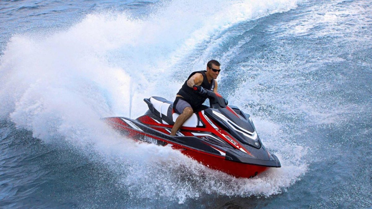 Гидроцикл Ямаха 1800