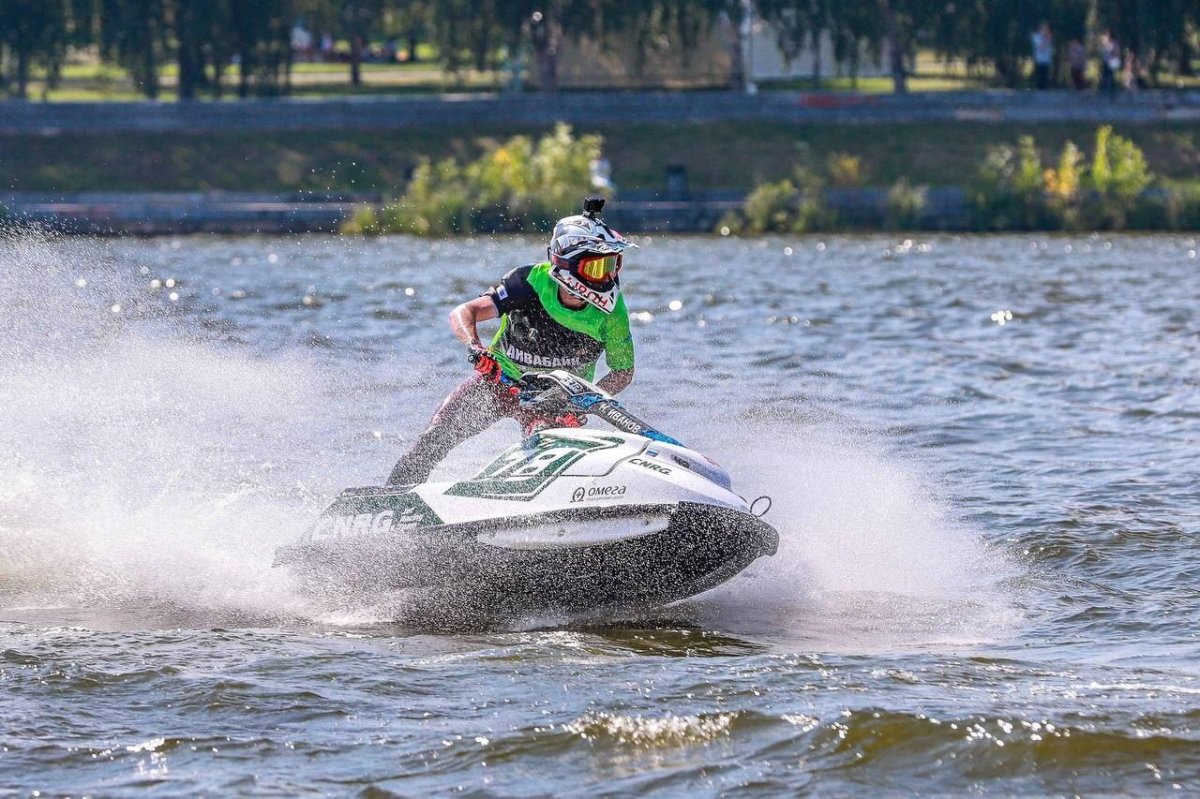 Чемпион России по аквабайку