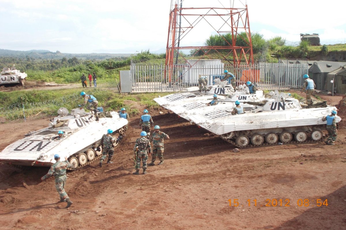 БМП 2 миротворцев