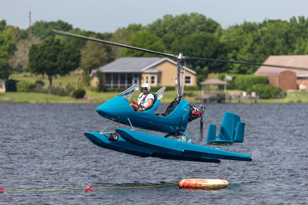 Автожир на поплавках