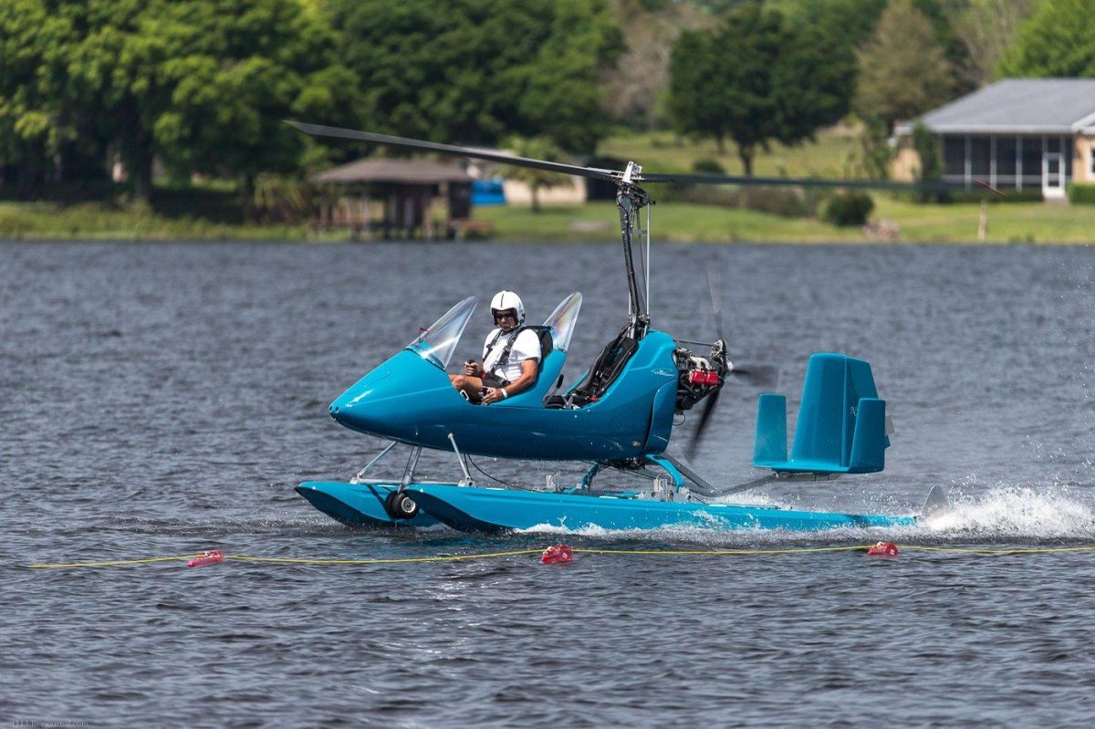 Вертолет-амфибия ми-14