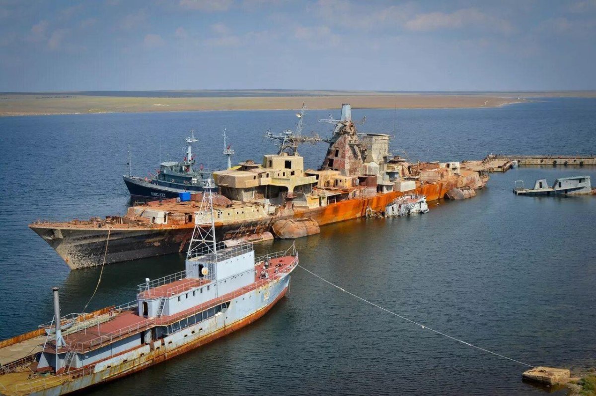 Корабль Очаков Донузлав