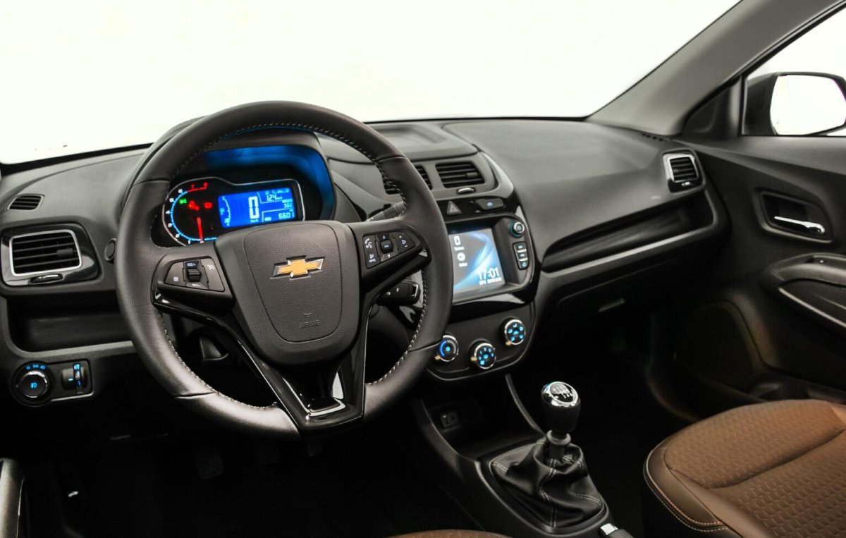 Chevrolet Cobalt 2020 салон