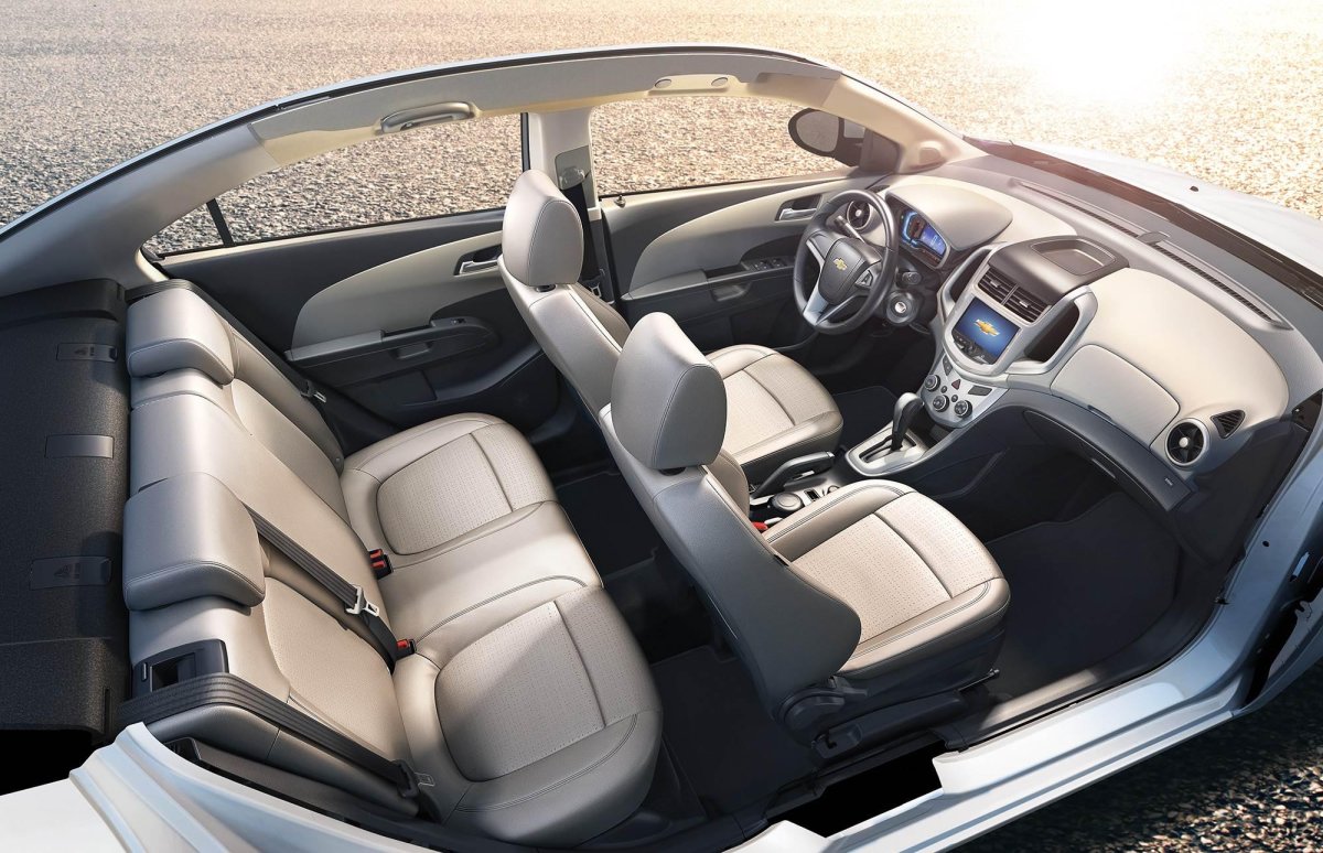 Chevrolet Aveo интерьер