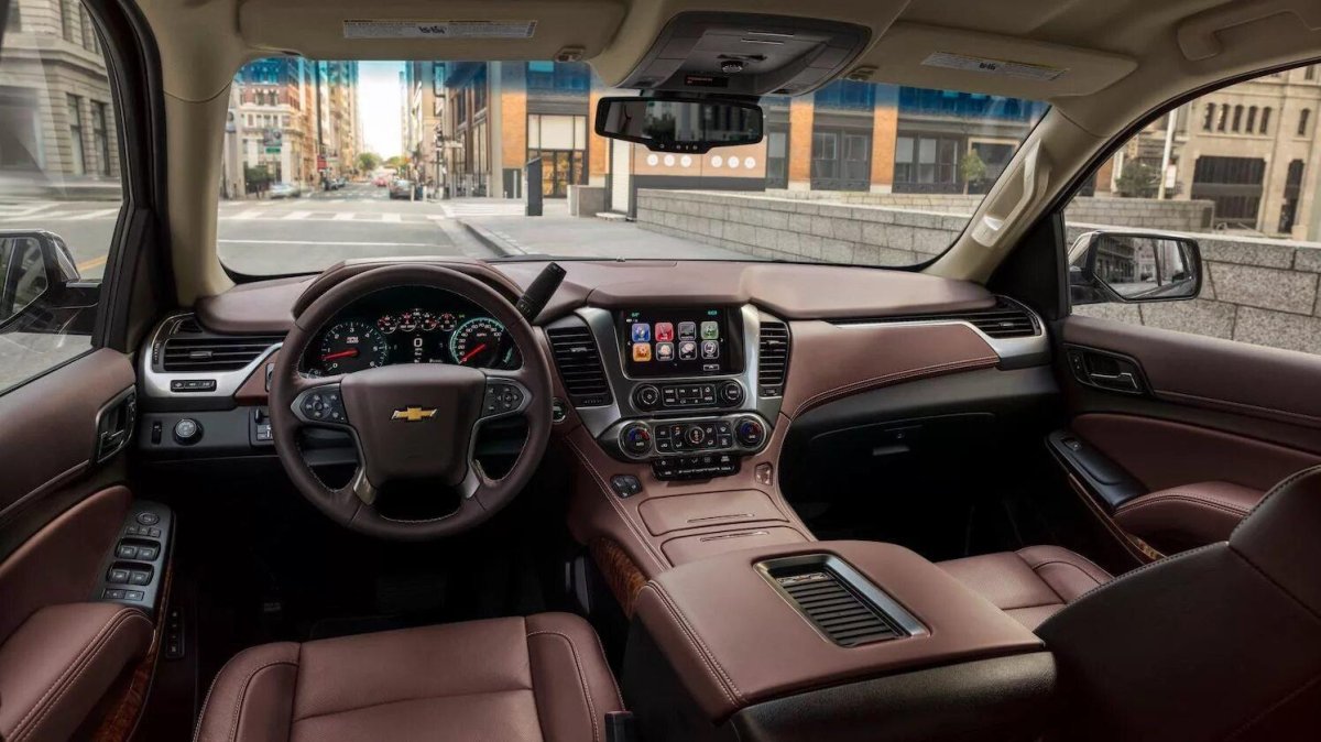 Chevrolet Tahoe 2020 салон