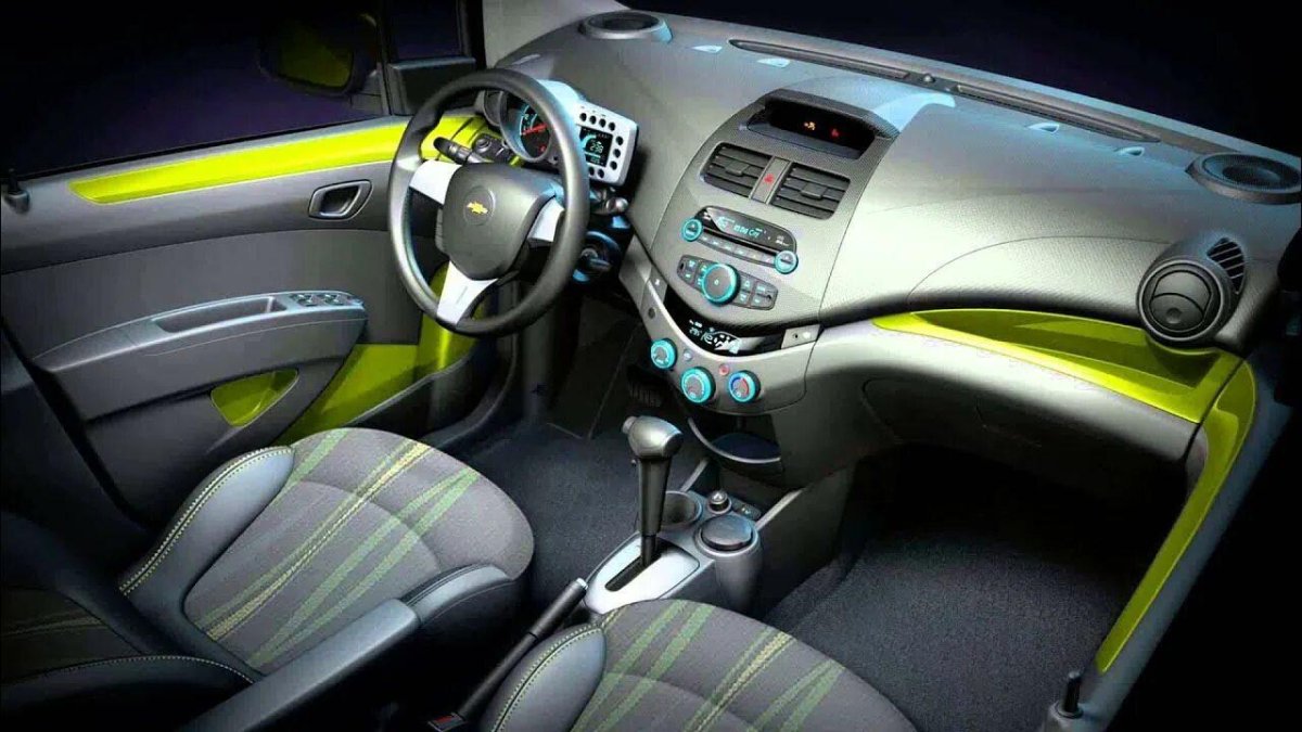 Салон Chevrolet Spark m300